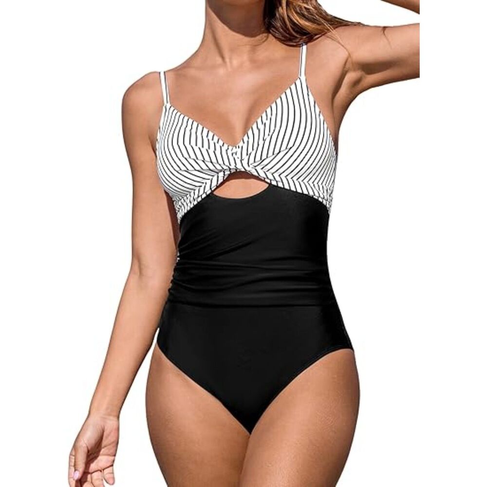 CUPSHE Womens One Piece Twist Front Cutout Adjustable Straps Ruched Swimsuit- XS